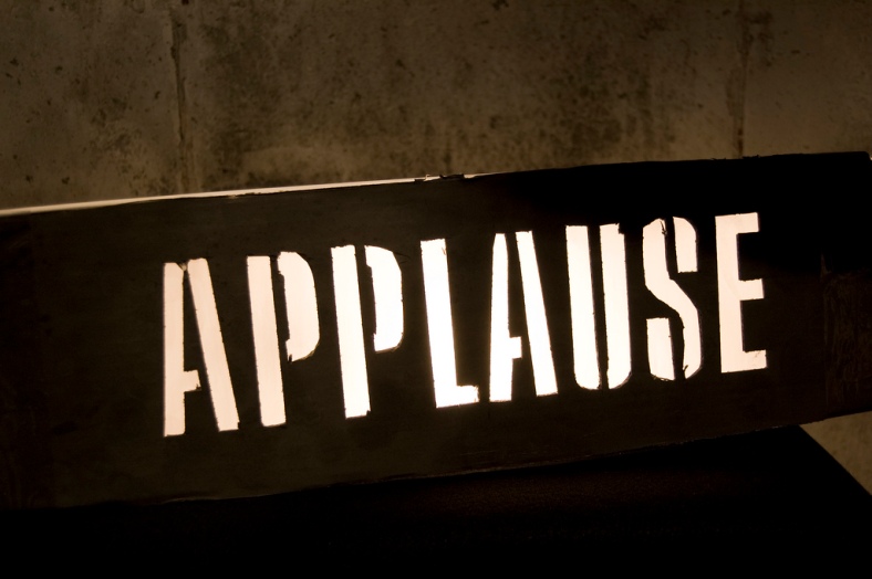 Applause Sign (CC)
